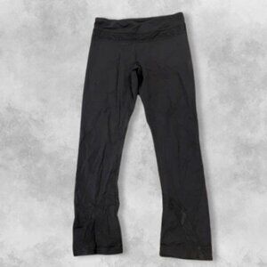 Lululemon Cropped Pants Mid-Rise Waistband Breathable Mesh Panels Black W US 4